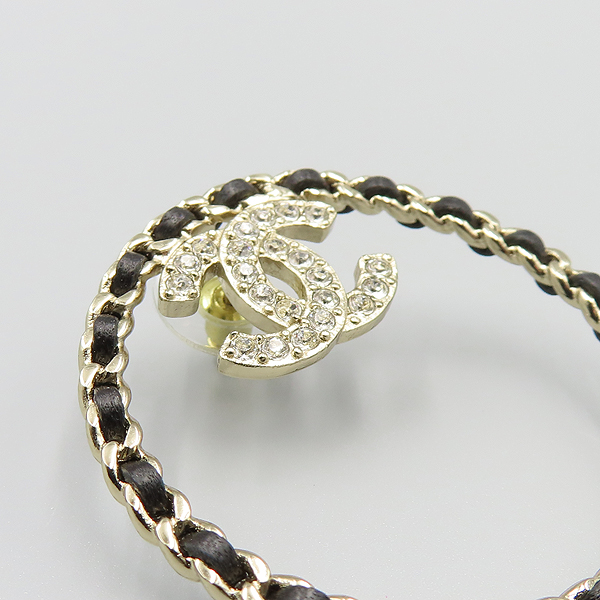 Chanel(����) AB8729 ��� CC ũ����Ż �ΰ� ü�� ���� �Ͱ��� [�ϳ��̻���] �̹���4 - ���̺��� �߰���ǰ