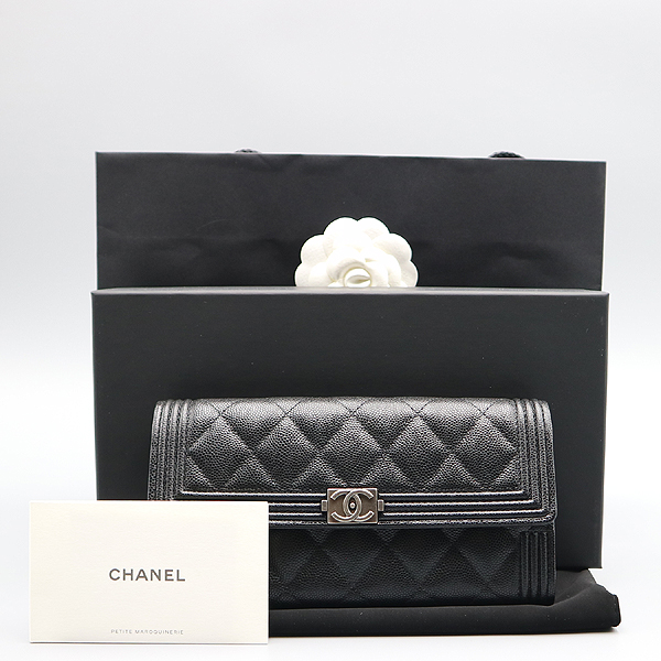 ���� ���� ĳ��� ���� Ŭ���� ������ 