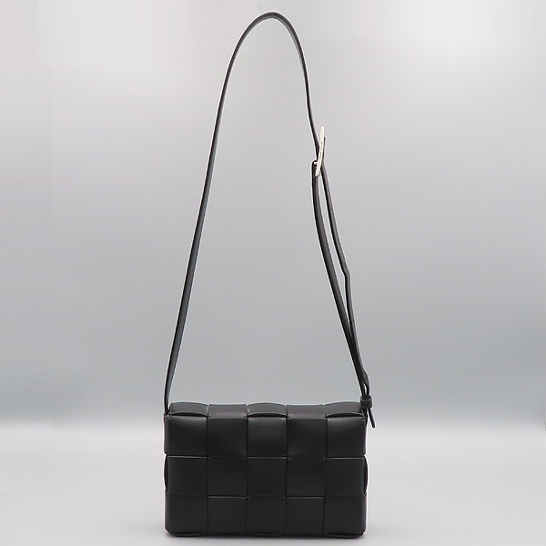 BOTTEGAVENETA(���װ�����Ÿ) 737950 ���� �з�Ŷ �÷� ���� ��Ʈ��ġ���� ī��Ʈ ũ�ν��� [õ�Ƚż�����] �̹���4 - ���̺��� �߰���ǰ