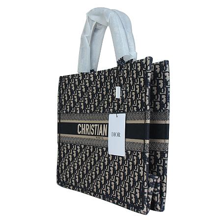 Dior(ũ����î���) M1286ZRIW_M828 ������ũ ����Ʈ ���� ��Ʈ�� (���ַԵ���) �̹���3 - ���̺��� �߰���ǰ