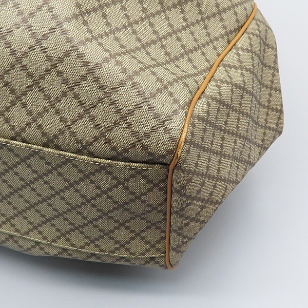 Gucci(����) 211943 ���� ���� Ʈ���� ��Ƹ��� ��Ű ��Ʈ�� [����������] �̹���4 - ���̺��� �߰���ǰ