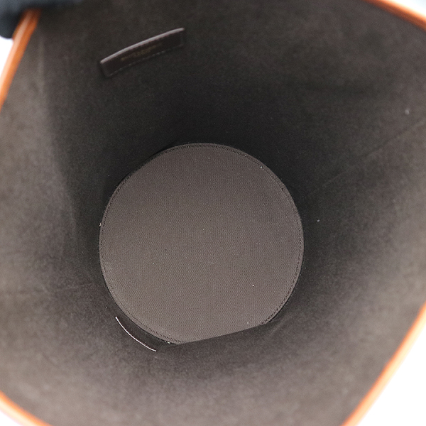 YSL(���ζ�) 670751 �� ���׷� �̵�� ��Ŷ�� + �����Ŀ�ġ [�뱸��������] �̹���7 - ���̺��� �߰���ǰ