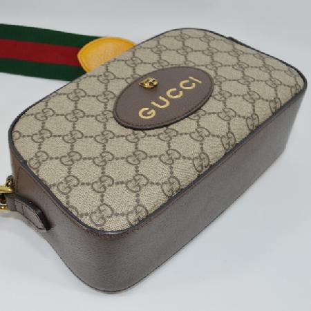 Gucci(����) 476466 GG �ΰ� ������ ĵ������ �׿� ��Ƽ�� �޽��� ũ�ν��� �̹���4 - ���̺��� �߰���ǰ