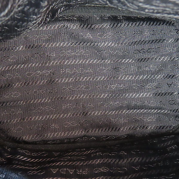 Prada(�����) 1BH038 ���� ���Ϸ� ��Ŷ�� + ũ�ν� ��Ʈ�� 2WAY [�λ꼾�Һ���] �̹���4 - ���̺��� �߰���ǰ