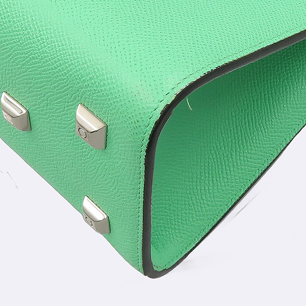 Ferragamo(��󰡸�) 21 1424 �׸� �÷� ���� �׸� �÷� ���� ��ġ�� ��� ��Ʃ��� �ڽ� ���� ��Ʈ�� + �����Ʈ�� 2WAY [��������] �̹���5 - ���̺��� �߰���ǰ