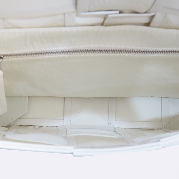 BOTTEGAVENETA(���װ�����Ÿ) 667298 ī����Ų ��Ʈ��ġ���� ī��Ʈ �̵�� ũ�ν��� [�λ꼾�Һ���] �̹���4 - ���̺��� �߰���ǰ