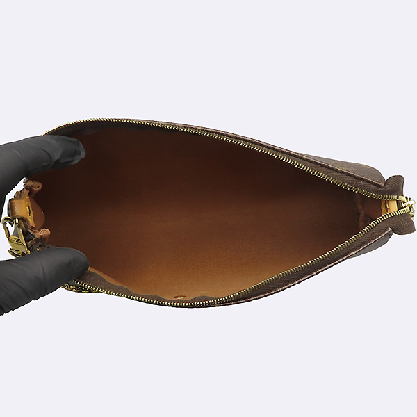 Louis Vuitton(���̺���) M95567 ���׷� ĵ���� ����Ŭ��ġ 2WAY [�����] �̹���7 - ���̺��� �߰���ǰ