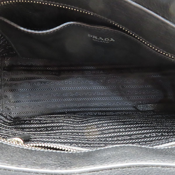 Prada(�����) 1BA205 ���� ���� ���ڷ� �Ǵн� ���� �ΰ� ��� ��Ʈ�� + ũ�ν� ��Ʈ�� 2WAY [�λ꼾�Һ���] �̹���6 - ���̺��� �߰���ǰ