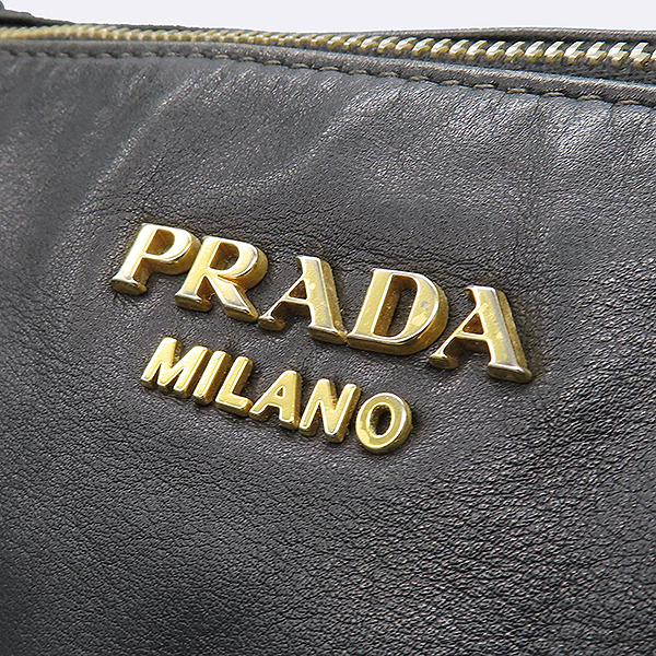 Prada(�����) BR4281 SOFTCALF NERO ����Ʈ ī����Ų ���� ����ΰ� ��Ʈ�� + �����Ʈ�� 2WAY [��������] �̹���5 - ���̺��� �߰���ǰ