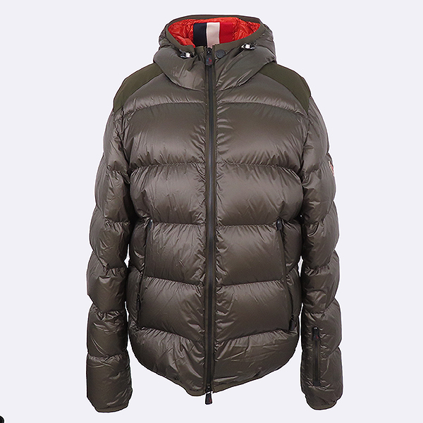 ��Ŭ���� �׷���� HINTERTUX �ĵ� �е� ����