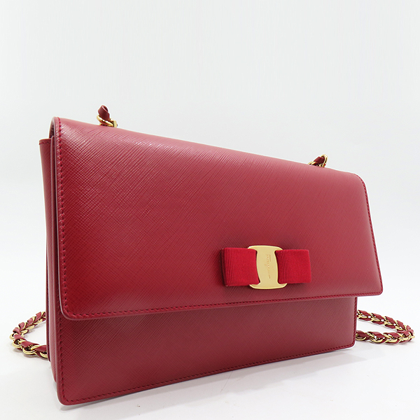 Ferragamo(��󰡸�) 21 E480 ���� ���ǾƳ� �ٶ� ���� ����Ż ü�� ũ�ν��� [��õ��] �̹���3 - ���̺��� �߰���ǰ