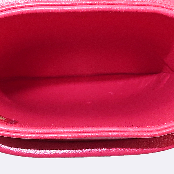 Chanel(����) A94427 ����� ����Ų CC �ΰ� ü�� ����� �� Ȧ�� & ���̿��� ���̽� ü�� ũ�ν��� [��������] �̹���6 - ���̺��� �߰���ǰ