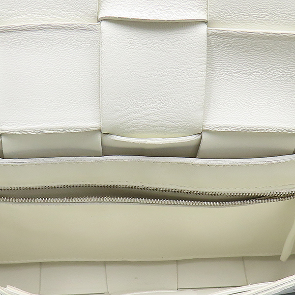 BOTTEGAVENETA(���װ�����Ÿ) 578004 ���̺��� ��Ʈ��ġ���� ī��Ʈ ũ�ν��� [���ε�������] �̹���5 - ���̺��� �߰���ǰ