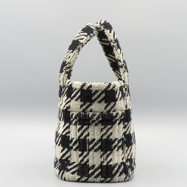 MiuMiu(�̿�̿�) 5BA228 ���� ���̺��� �ڼ� �ΰ� �׸� Ŭ�ν� ��Ʈ�� + �����Ʈ�� [�ϳ��̻���] �̹���3 - ���̺��� �߰���ǰ