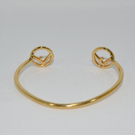 Fendi(���) ���� ũ����Ż ���  F�ΰ� ���� �̹���4 - ���̺��� �߰���ǰ