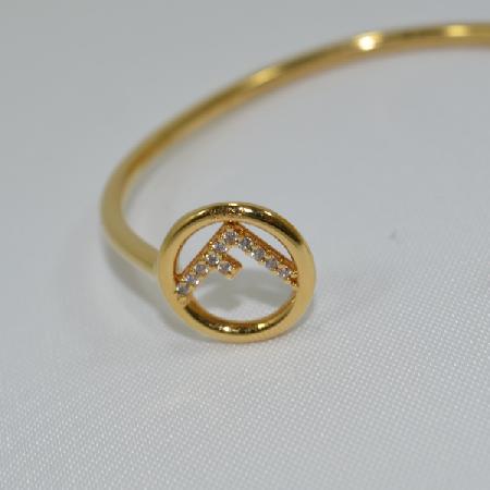 Fendi(���) ���� ũ����Ż ���  F�ΰ� ���� �̹���5 - ���̺��� �߰���ǰ