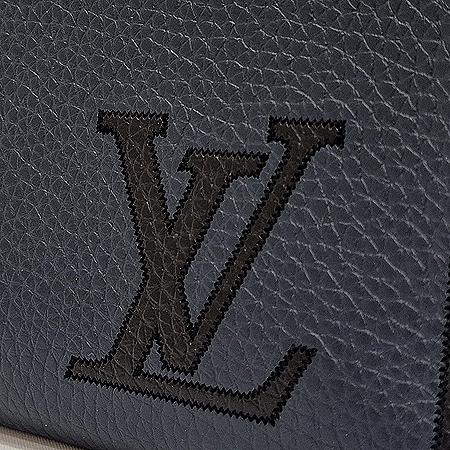 Louis Vuitton(���̺���) M68235 ����Ʈ ���̺� ���� �ָ� GM Ŭ��ġ (���ַԵ���) �̹���4 - ���̺��� �߰���ǰ