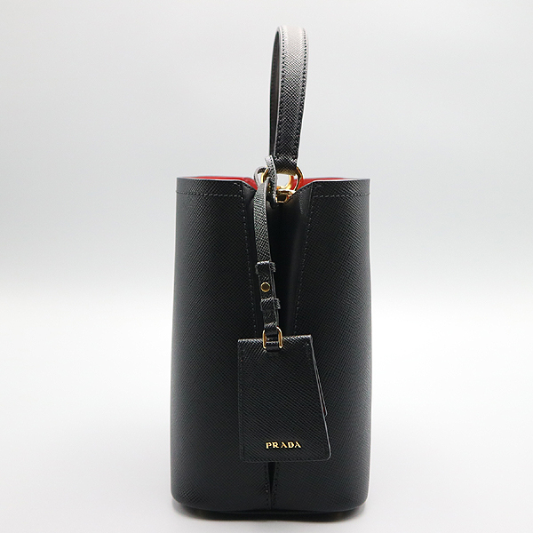 Prada(�����) 1BA212 ���� ���ǾƳ� �ĴϿ� �κ��� ���� �ﰢ�ΰ� �̵�� ��Ŷ ��Ʈ�� + ��Ʈ�� 2WAY [�뱸��������] �̹���3 - ���̺��� �߰���ǰ