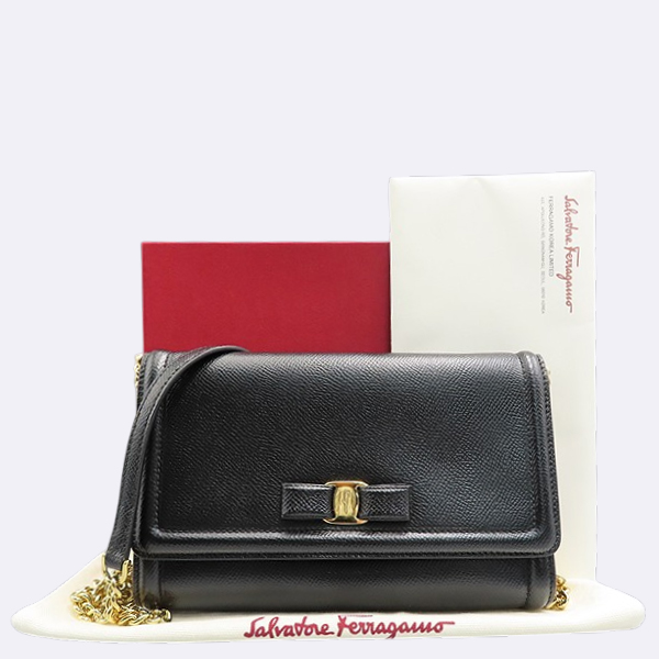 ��󰡸� ���� ũ�ν��� 