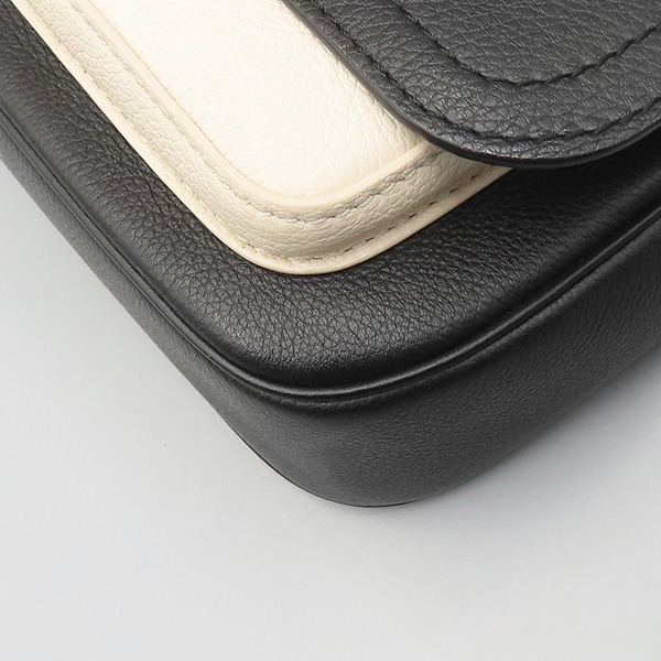 Louis Vuitton(���̺���) M58557 ���� ���� ���� �ٴ� ü�� ����� �� ũ�ν��� [��ź�Ե���] �̹���6 - ���̺��� �߰���ǰ