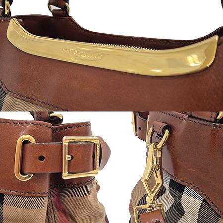 Burberry(������) 3831997 �긮�� �Ͽ콺 üũ ���� ���� ��Ʈ�� + �����Ʈ�� 2WAY (���ַԵ���) �̹���4 - ���̺��� �߰���ǰ