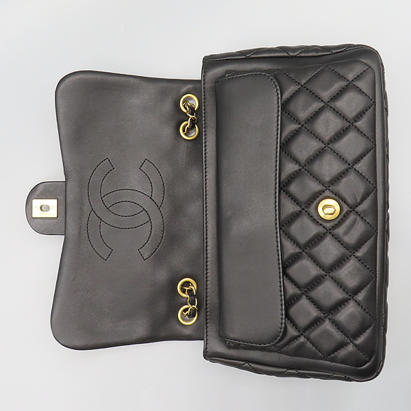 Chanel(����) ���� ������ Ŭ���Ķ��� ���� ����Ų ���� ���� CC ũ���� �÷��� �÷� ü�� ����� [���̷Ե���] �̹���5 - ���̺��� �߰���ǰ