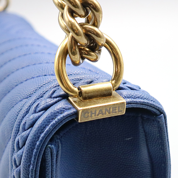 Chanel(����) A67086 ���� ĳ��� ���̻��� ����� �̵�� ü�� �÷� ����� [�뱸��������] �̹���4 - ���̺��� �߰���ǰ