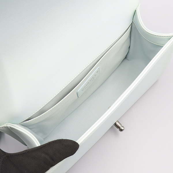 Chanel(����) A67086 ��Ʈ ����Ų ���̻��� �̵�� ���� ü�� �÷� ����� [�ϳ��̻���] �̹���7 - ���̺��� �߰���ǰ