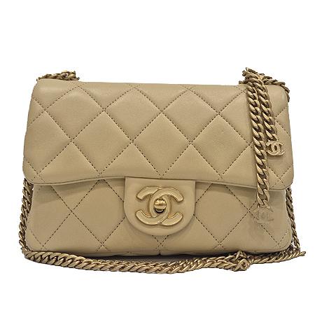 Chanel(����) AS3114 ���ο� ����Ų ���� CC�ΰ� ü�� �÷� ��� ũ�ν��� (���ַԵ���) �̹���2 - ���̺��� �߰���ǰ