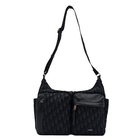 ��� ���̴� ũ�ν���