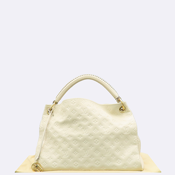 ���̺��� �������� ��ġ MM 