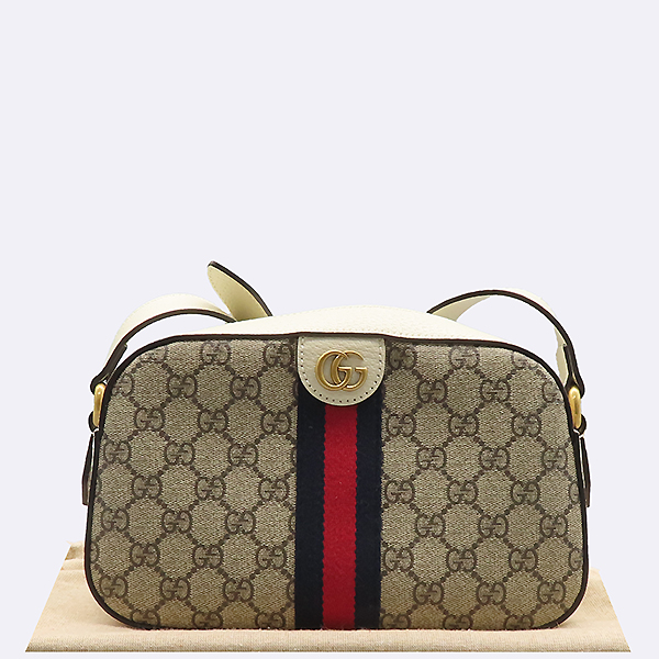 ���� ���ǵ�� GG ũ�ν��� 