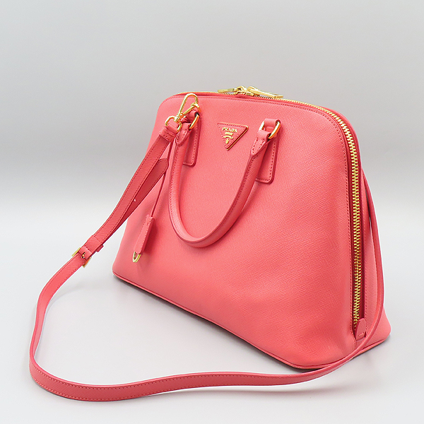 Prada(�����) BL0836 ��ũ SAFFIANO LUX ���ǾƳ� ���� �ﰢ ����ΰ� ��Ʈ�� + �����Ʈ�� 2WAY [�ϳ��̻���] �̹���5 - ���̺��� �߰���ǰ