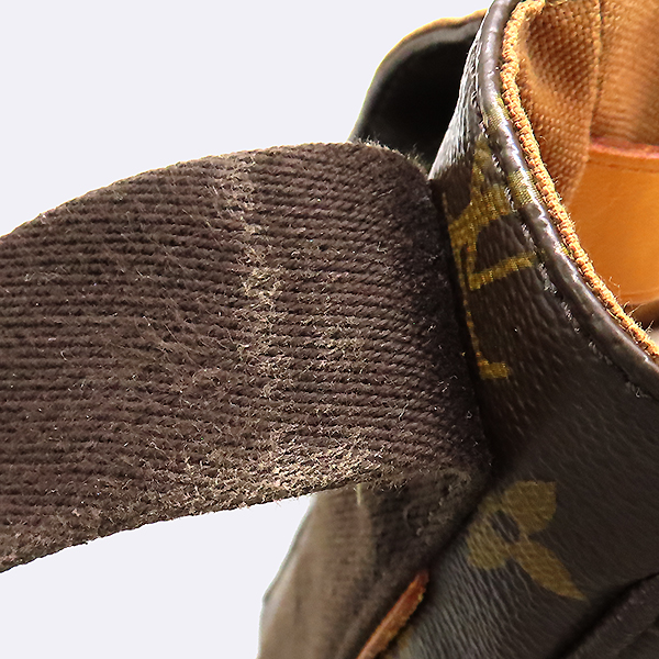 Louis Vuitton(���̺���) M97038 ���׷� ĵ���� ���θ� MM �޽��� ũ�ν��� [�λ꼾�Һ���] �̹���6 - ���̺��� �߰���ǰ