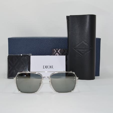 ��� ���̾Ƹ�� ���߷��� ���۶�