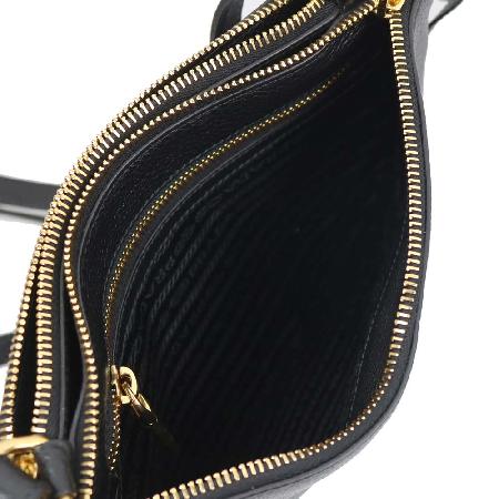 Prada(�����) 1BH046 ���ڷ� ������ ����ΰ� ũ�ν��� [����ż�����] �̹���3 - ���̺��� �߰���ǰ