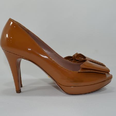 Prada(�����) ������ ������ ���̴�Ʈ ���� �̹���3 - ���̺��� �߰���ǰ