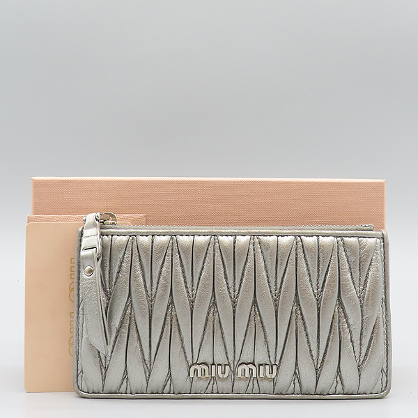 �̿�̿� ��Ʋ��� ���� ī������