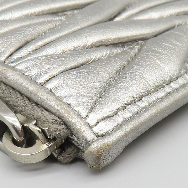 MiuMiu(�̿�̿�) 5MB006 �ǹ� �÷� ��Ʋ��� ���� ī������ [���̷Ե���] �̹���6 - ���̺��� �߰���ǰ