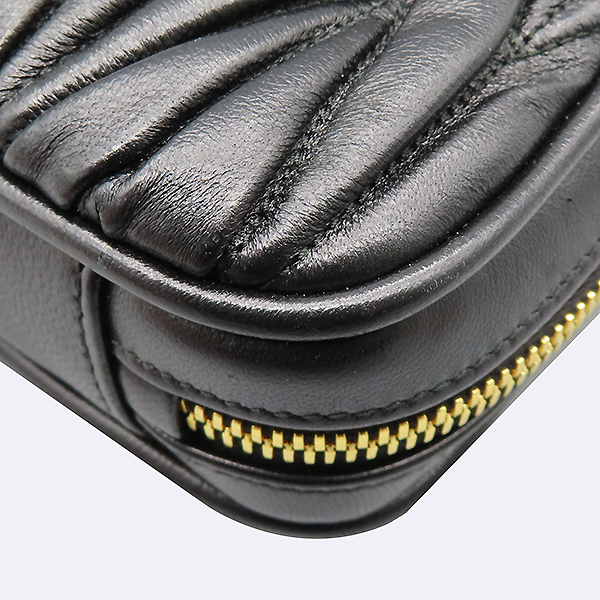 MiuMiu(�̿�̿�) 5BP088 ���� �÷� ��Ʈ��� �Ƹ�ī�� �̴� ��Ʈ�� + ũ�ν���Ʈ�� [�ϻ�Ե���] �̹���5 - ���̺��� �߰���ǰ