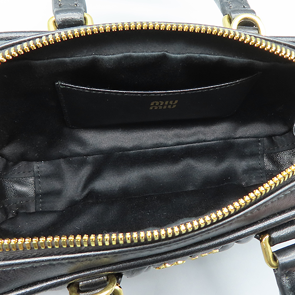 MiuMiu(�̿�̿�) 5BP088 ���� �÷� ��Ʈ��� �Ƹ�ī�� �̴� ��Ʈ�� + ũ�ν���Ʈ�� [�ϻ�Ե���] �̹���6 - ���̺��� �߰���ǰ