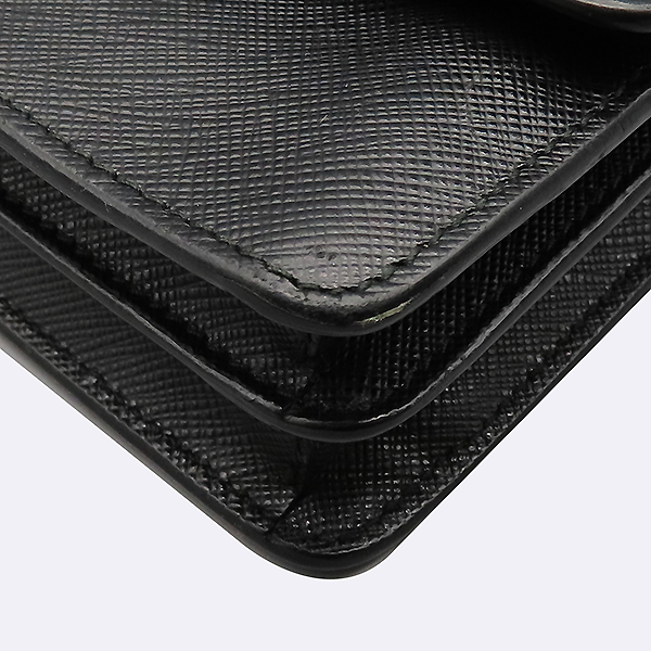 Prada(�����) BT1019 ���� ���ǾƳ� ���� ����ΰ� Ŭ��ġ�� ũ�ν��� [�ϻ�Ե���] �̹���6 - ���̺��� �߰���ǰ