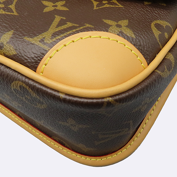 Louis Vuitton(���̺���) M45985 ���׷� ĵ���� ���̾� 2WAY [�ϻ�Ե���] �̹���5 - ���̺��� �߰���ǰ