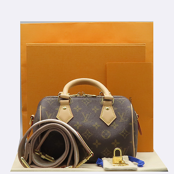 ���̺��� �ݵѸ��� ���ǵ� 20 2-WAY