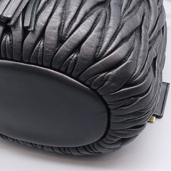 MiuMiu(�̿�̿�) 5BE084 ���� ���� ���� ���׶�� ���� �ΰ� ��Ŷ ��Ʈ�� + ��� ��Ʈ�� 2WAY [����������] �̹���4 - ���̺��� �߰���ǰ