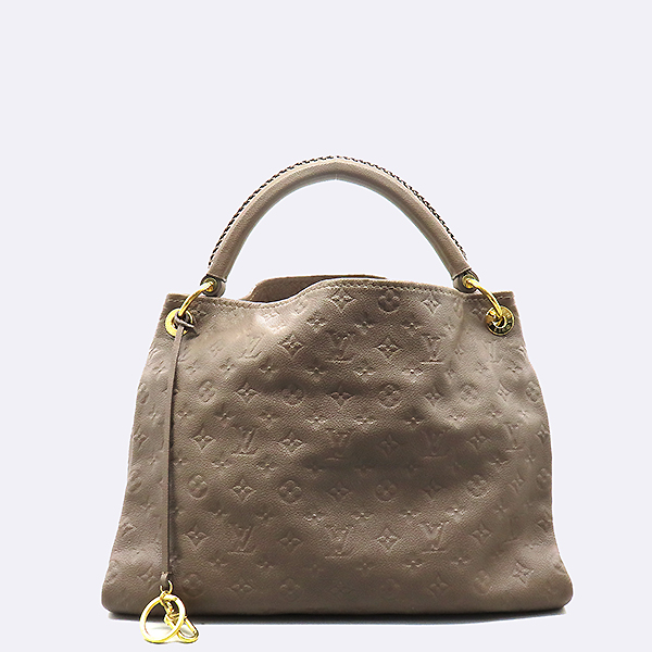 ���̺��� �������� ��ġ MM 