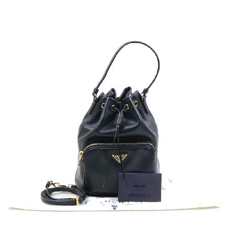 Prada(�����) 1BH038 �ﰢ�ΰ� ���� �࿧ ���� ��Ŷ��  ũ�ν��� [����ü�����] �̹���2 - ���̺��� �߰���ǰ