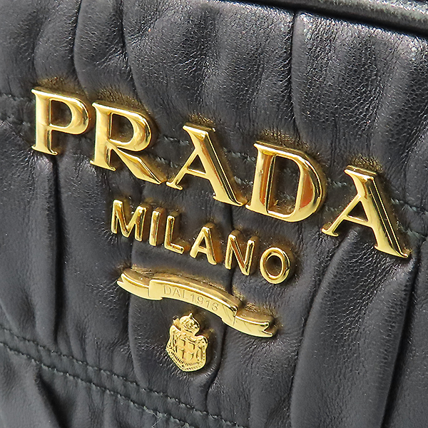 Prada(�����) 1BH112 ���� ���� ������ ���� ���� �ΰ� ü�� ũ�ν��ٵ� ī�޶�� [�����νż�����] �̹���4 - ���̺��� �߰���ǰ