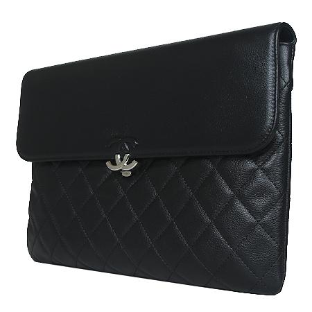 Chanel(����) A84430 ���� ĳ��� ���� ���� �ΰ� ��� ���̵� �÷� Ŭ��ġ�� (���ַԵ���) �̹���2 - ���̺��� �߰���ǰ