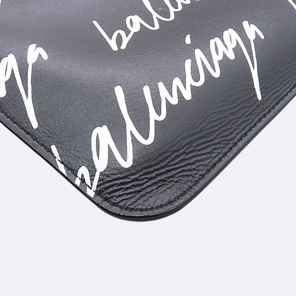 Balenciaga(�߷��þư�) 630626 ���� �̴ϼ� �ΰ� Ŭ��ġ�� [�λ꼾�Һ���] �̹���4 - ���̺��� �߰���ǰ